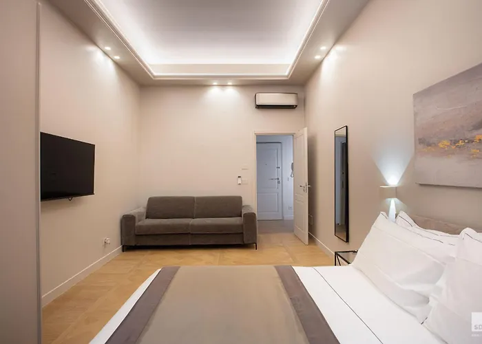 Cavour Apartment Bologna