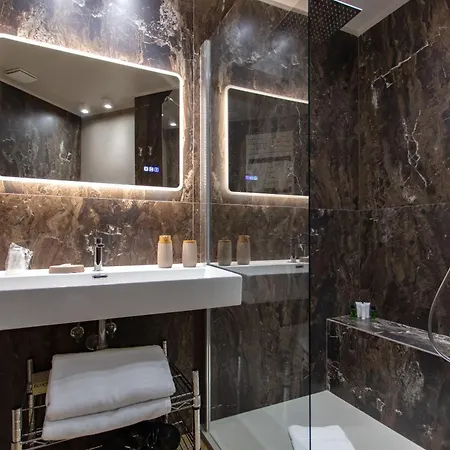 Cavour Apartamento *